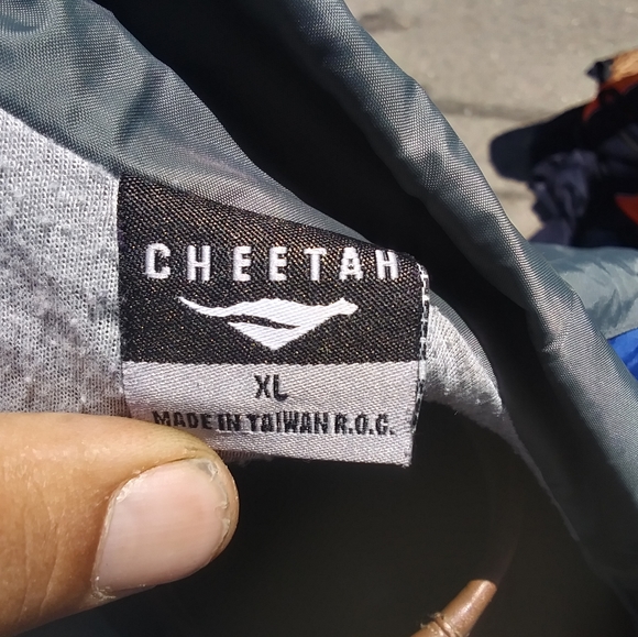 Cheetah jacket - Picture 6 of 6